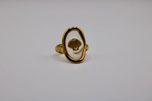 Coastal Carrie Ring