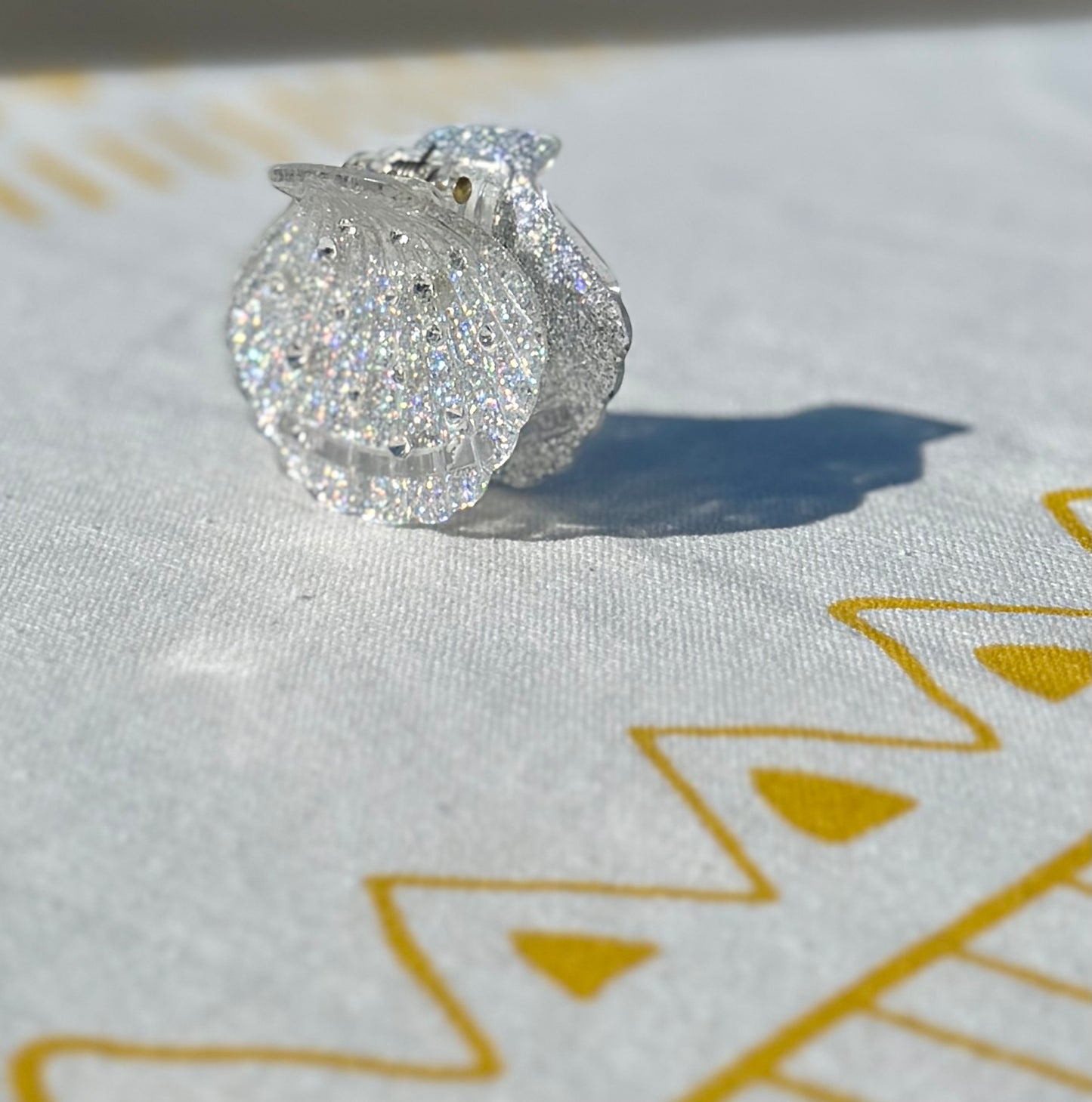 Small Seashell Claw Clip