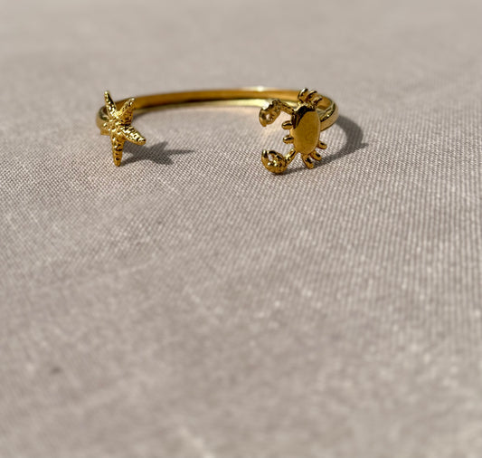 Chloe Crab Bangle