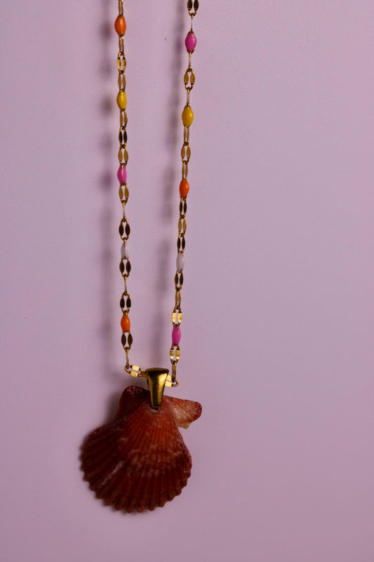 Rough Scallop Confetti Necklace