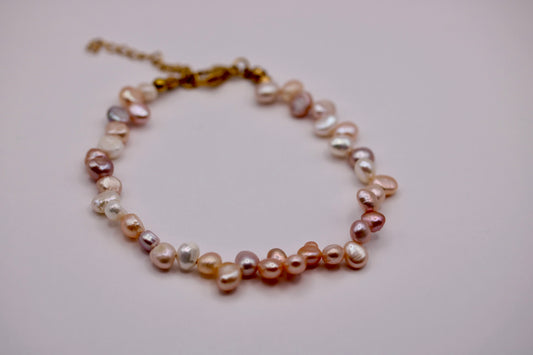 Asymmetrical Pearl Anklets