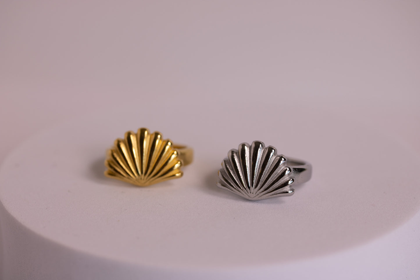 Half Scallop Bay Ring in Silver + Gold