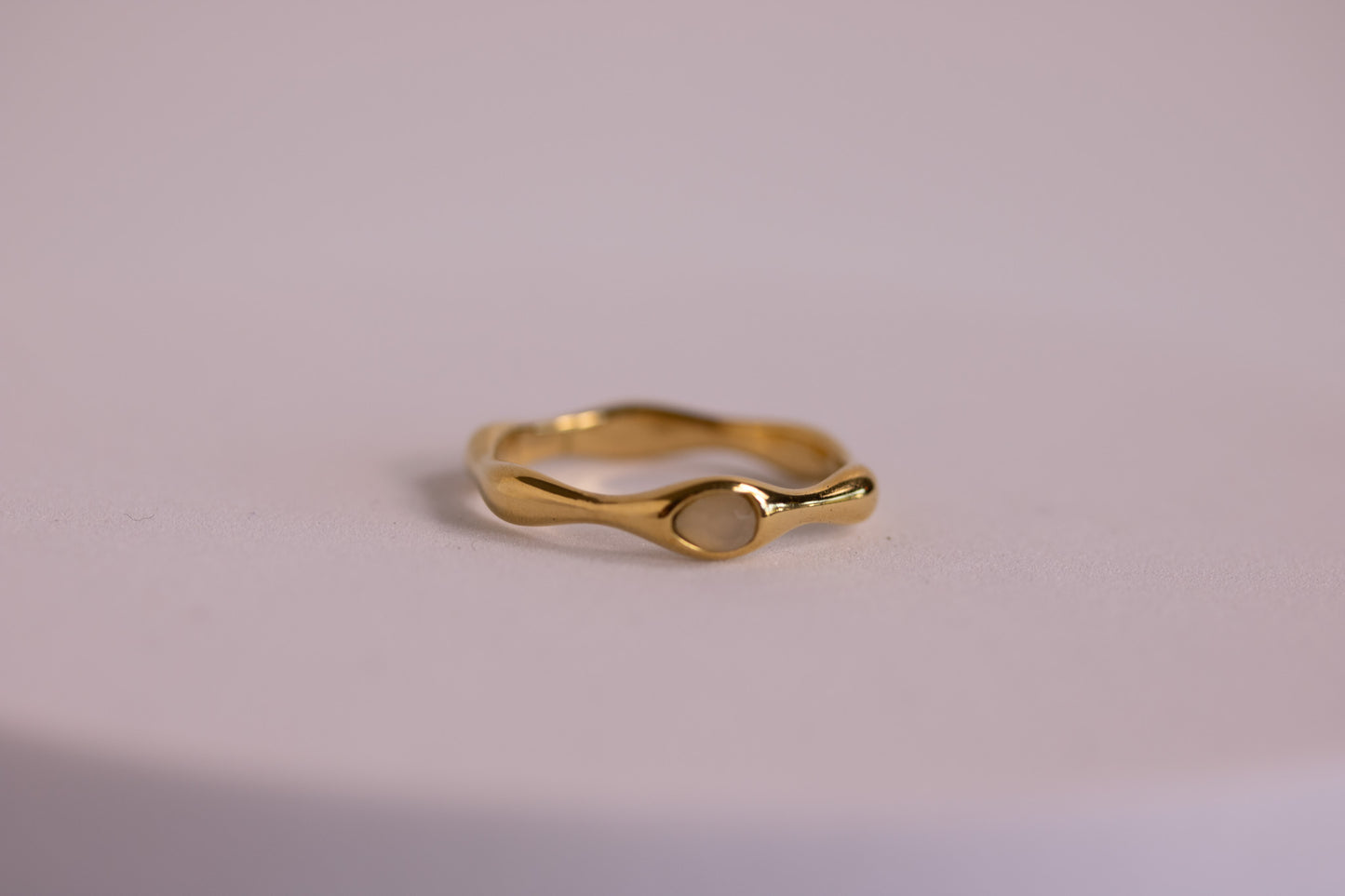 Sunbeam Flow Ring