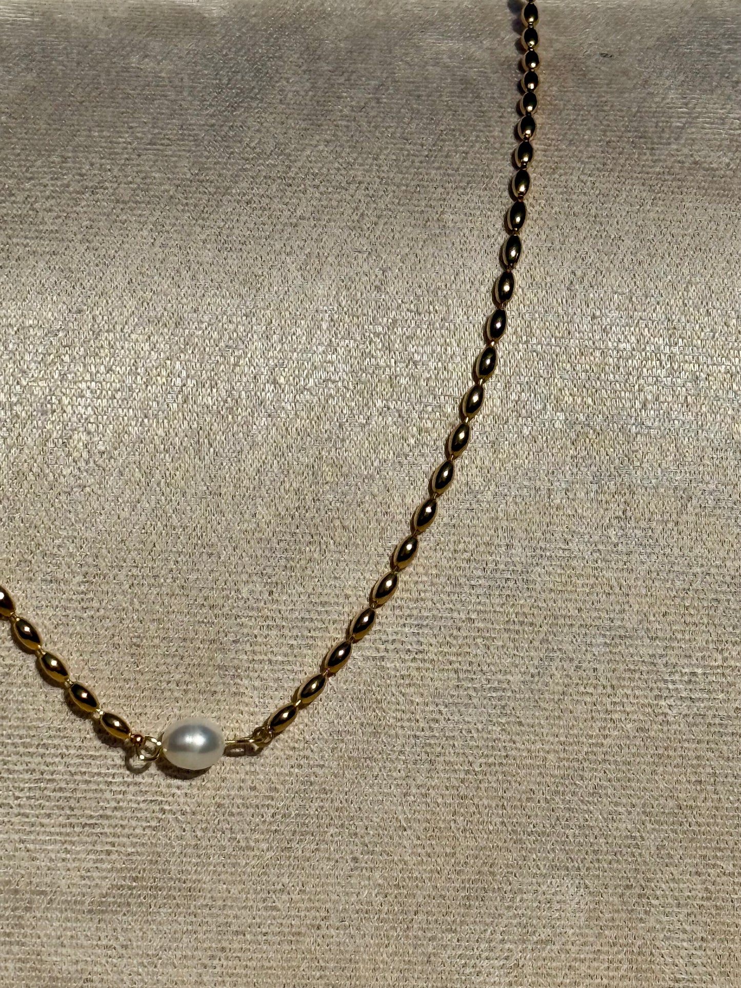 The Coastal Pearl Necklace