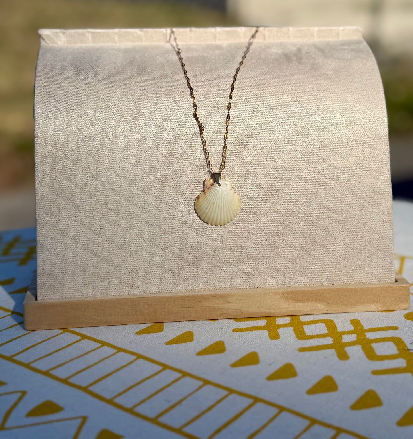 The Current Necklace - Rare Seashell Edition