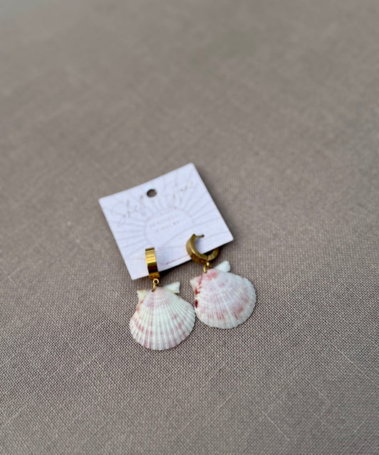 Milkglass Shell Hoops