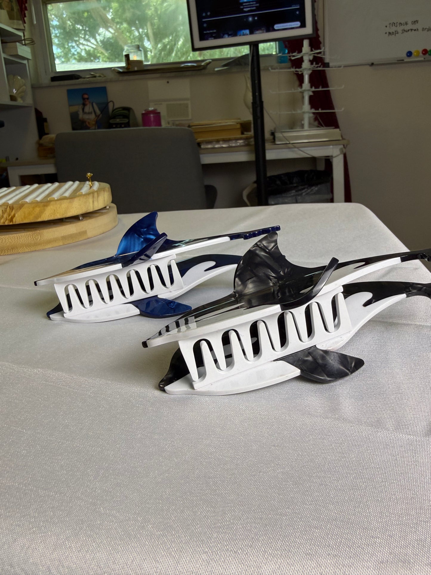 Orca Hair Clips