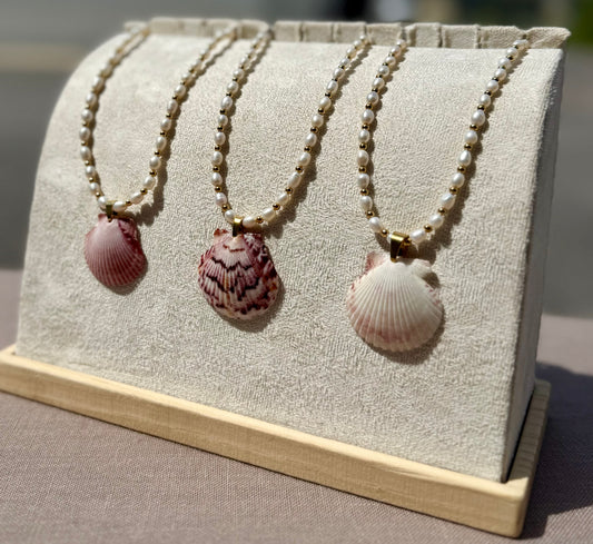 The Pearl Puddles Necklace - Oyster Glow Seashell Edition