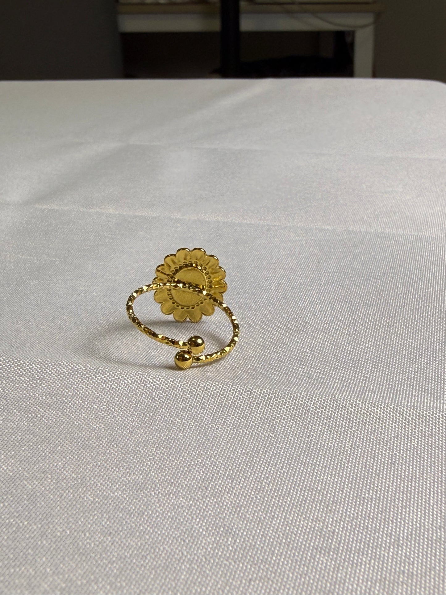 Black Sunflower Ring