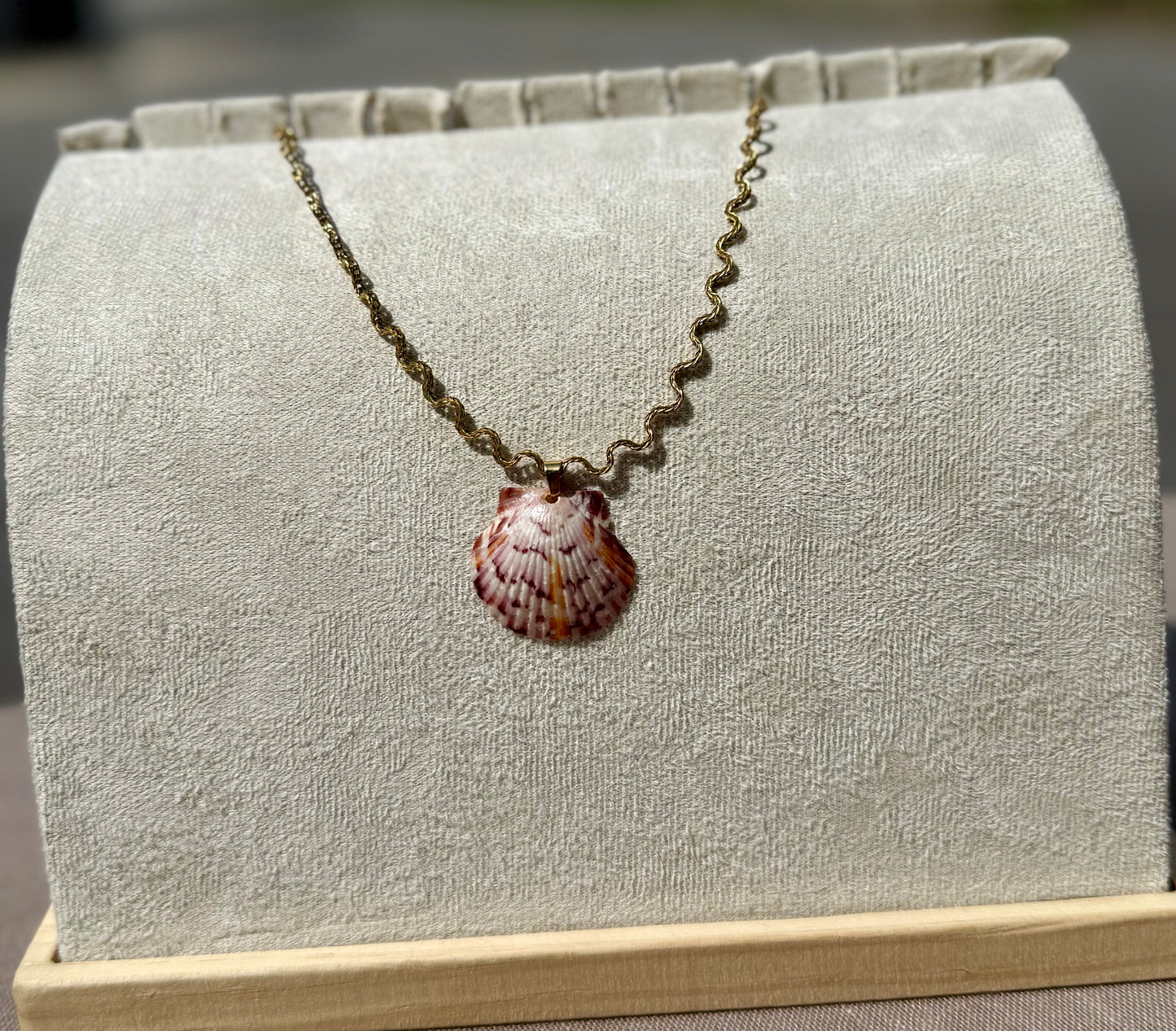 The Ripple Necklace -Rare Sunburst Speckle Seashell Edition