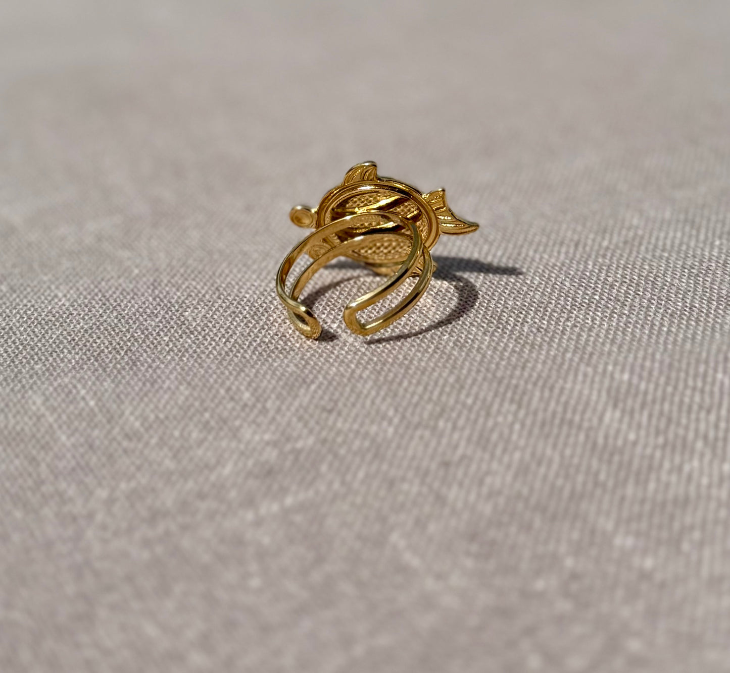 Summer Crush Fish Ring