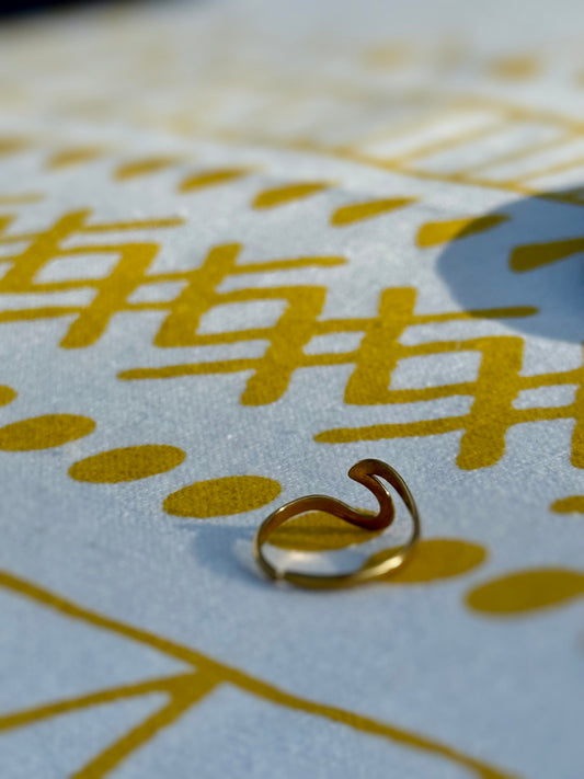 Wave Ring in Silver + Gold