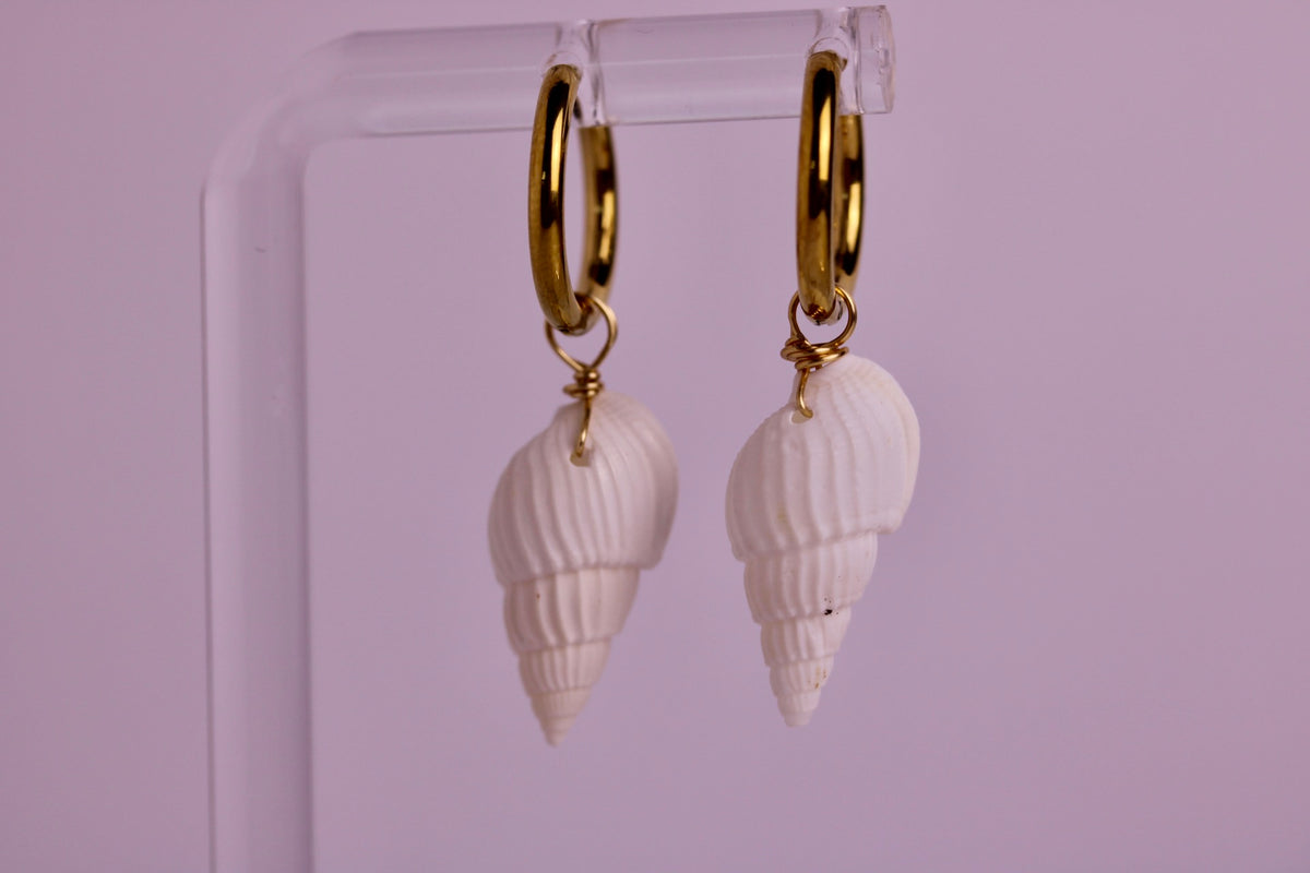 Mini Seashell Nellie Earrings