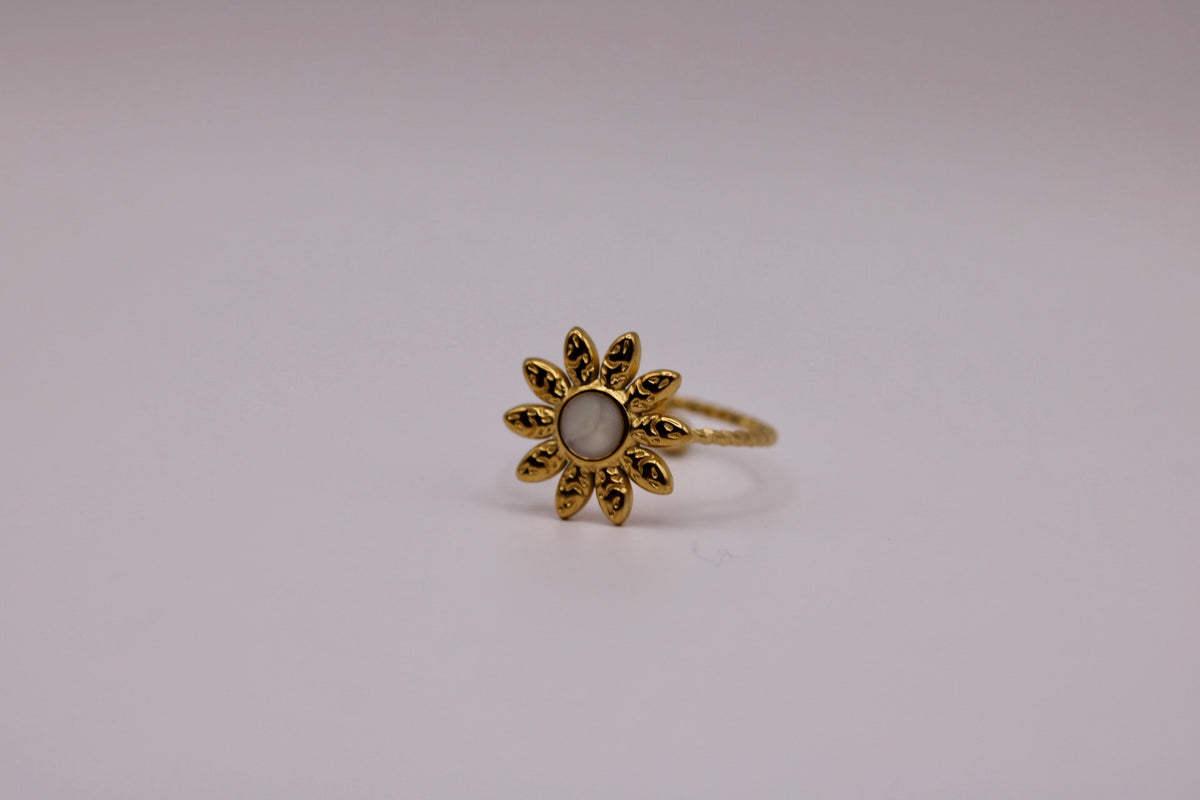 Lotus Ring