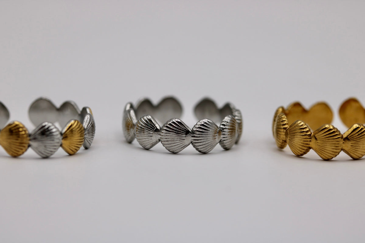 The Forever Scallop Ring