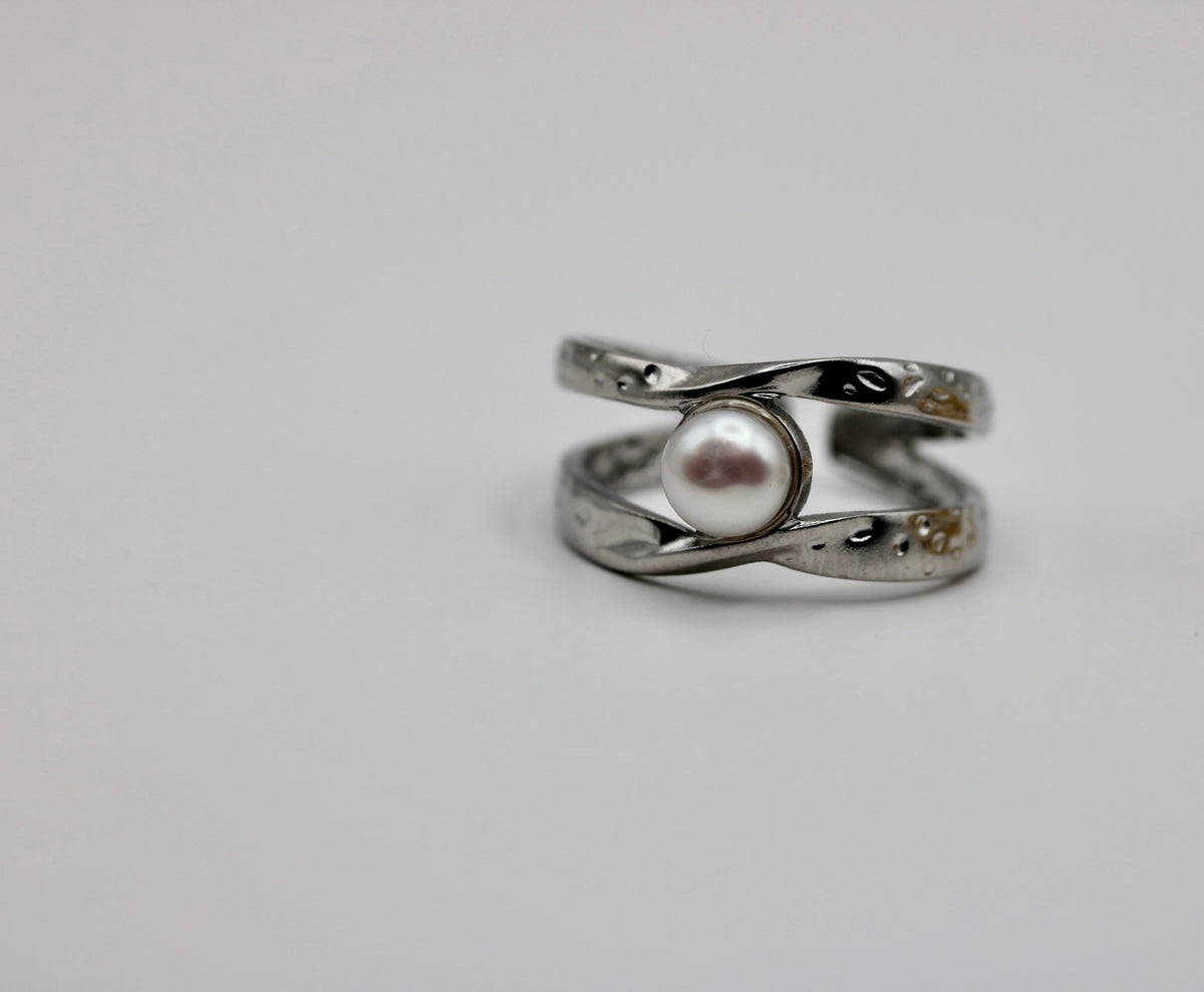 The Pearlie Ring