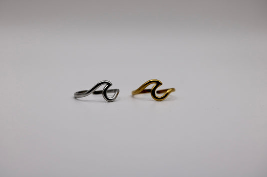 The Moira Wave Ring