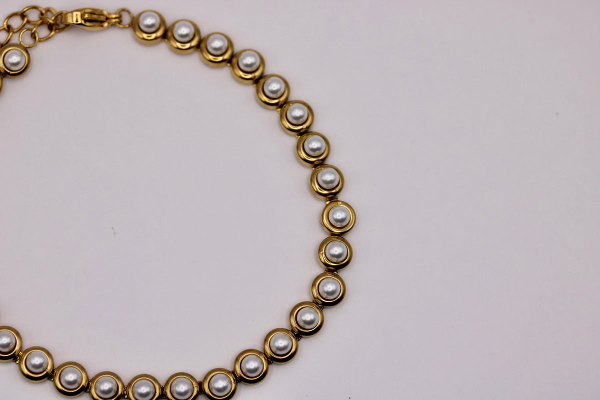 Heirloom Pearl Bracelet