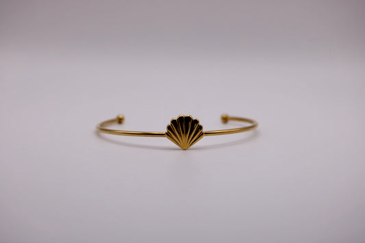 Scallop Bangle