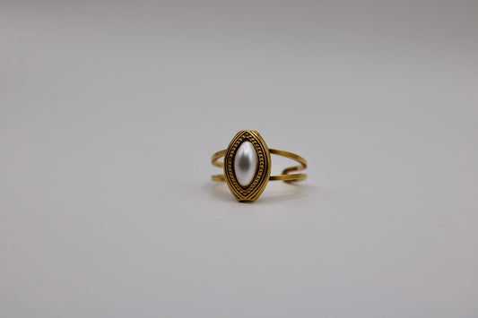 The Gwendolyn Ring