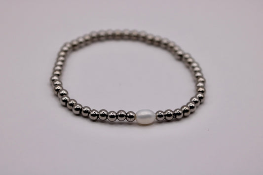 Sol Pearl Bracelet