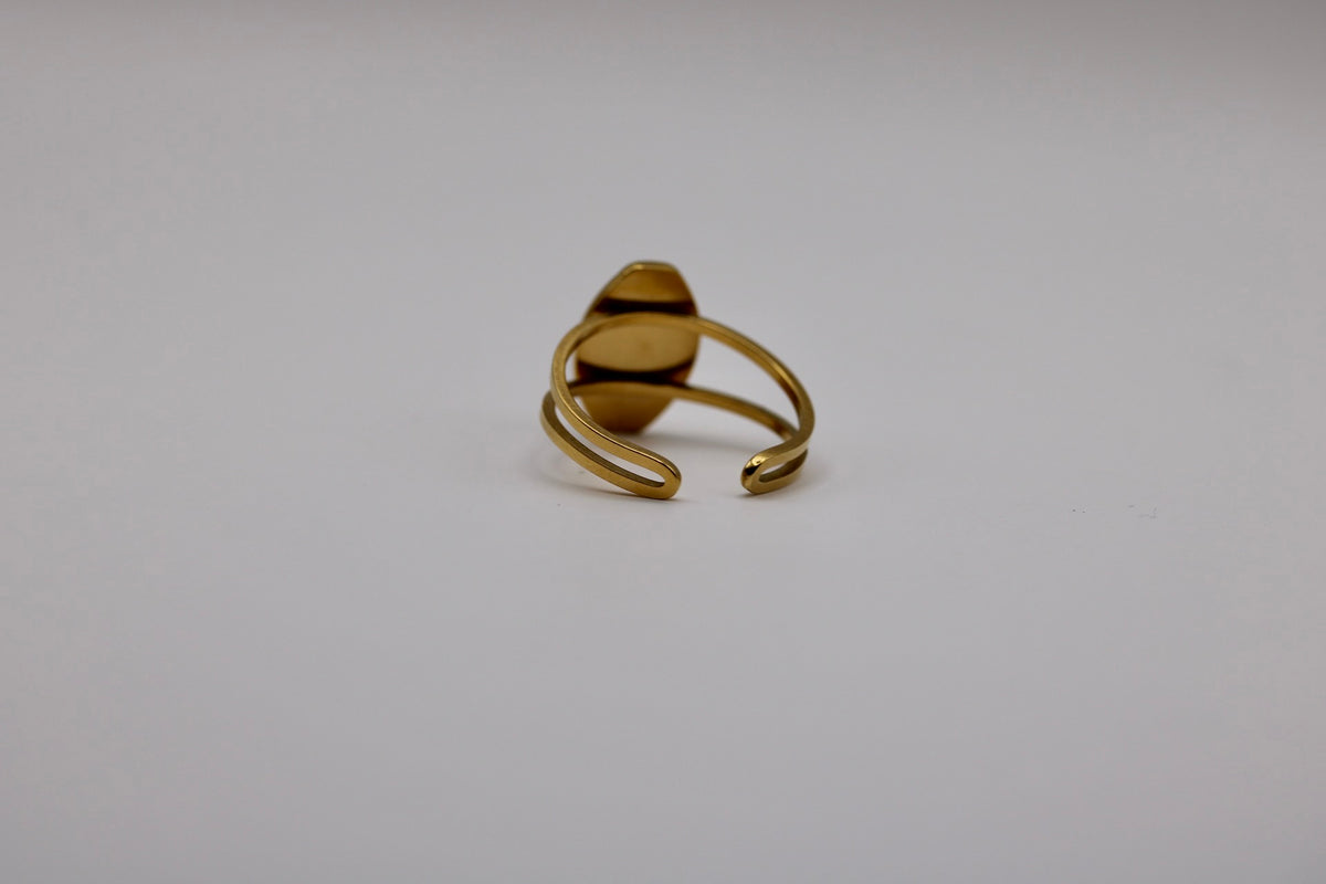 The Gwendolyn Ring