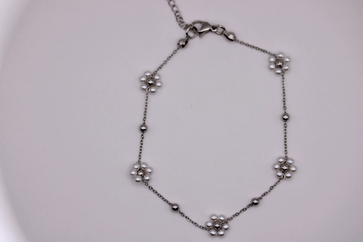 Floral Pearl Anklet