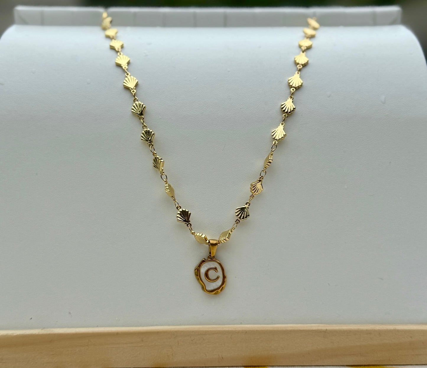 The Seaside Initial Necklace - Maris Chain Edition