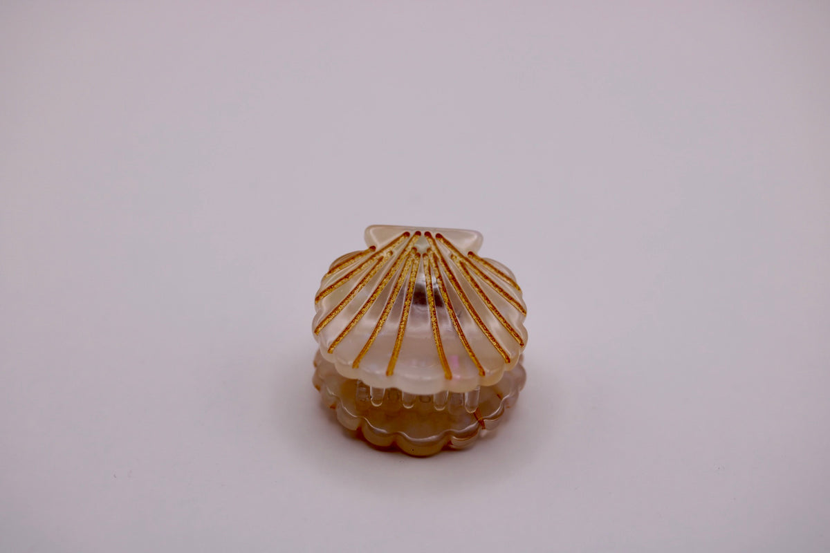 Mini Scallop Hair Clips in Various Colors