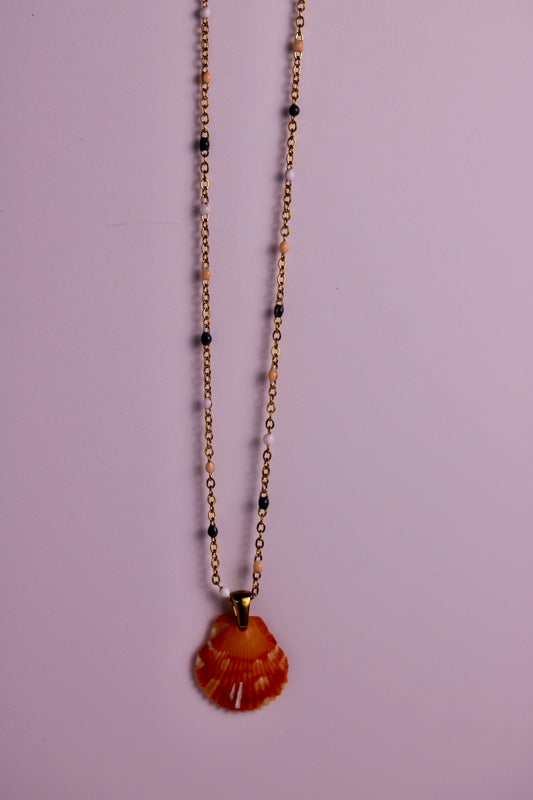Sunset Speckle Scallop Necklace