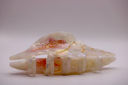 Conch Club Hair Clip