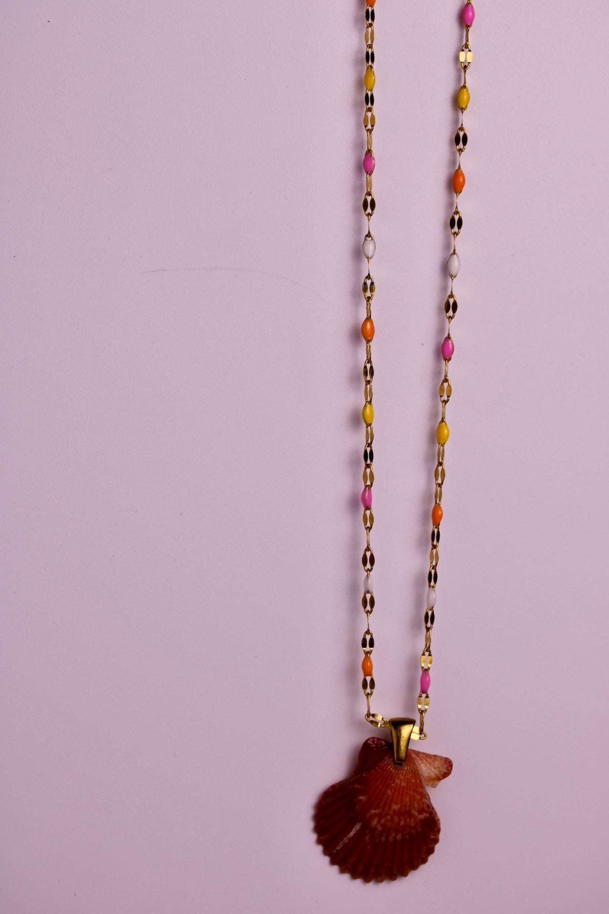 Rough Scallop Confetti Necklace