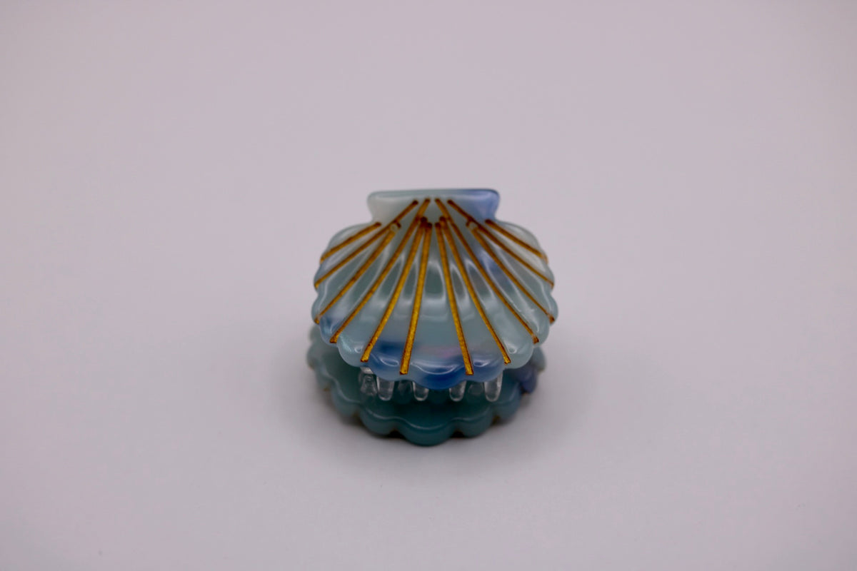 Mini Scallop Hair Clips in Various Colors