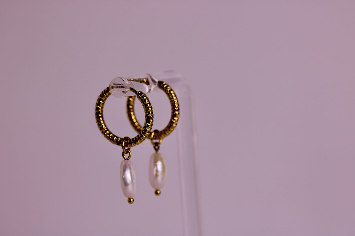 Carrie's Pearl Hoops