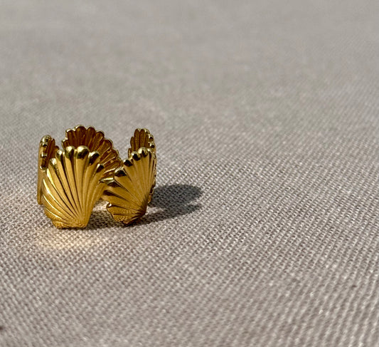 Shell Bloom Ring