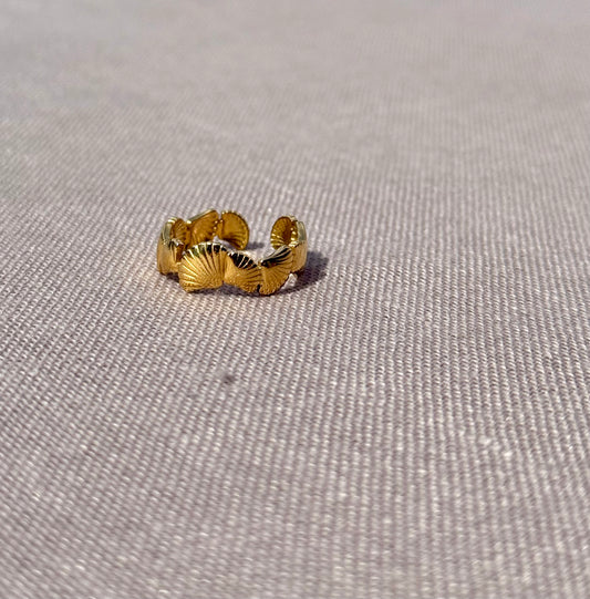 Dancing Shells Ring