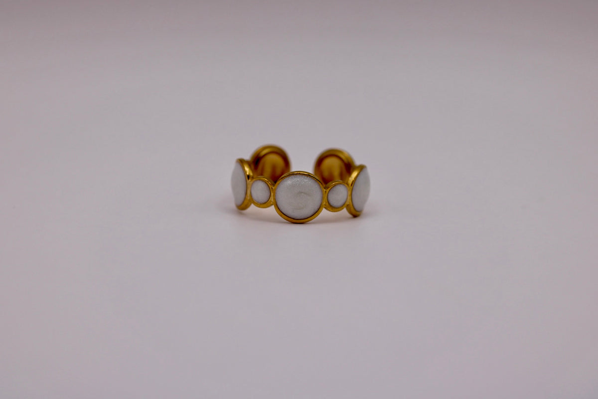 The Eleanor Ring