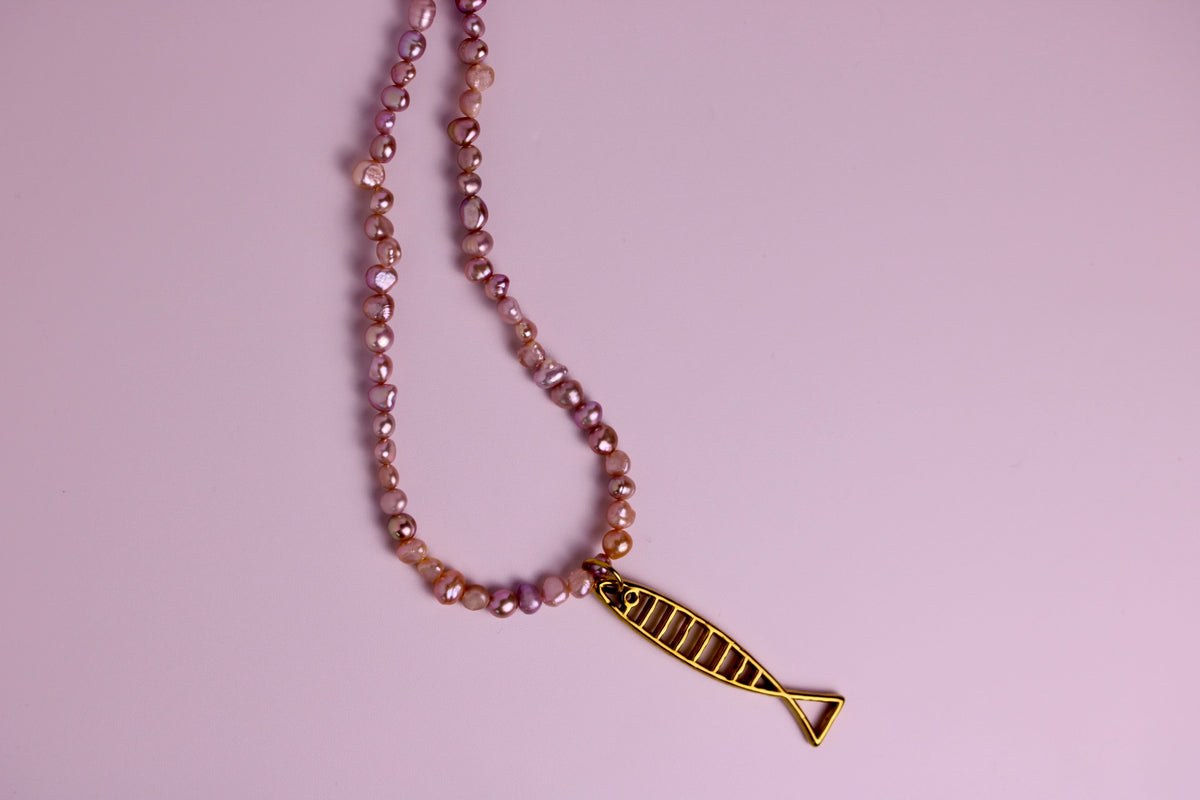 Pretty Little Catch Necklace