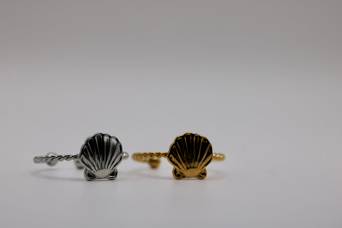 The Delphine Ring
