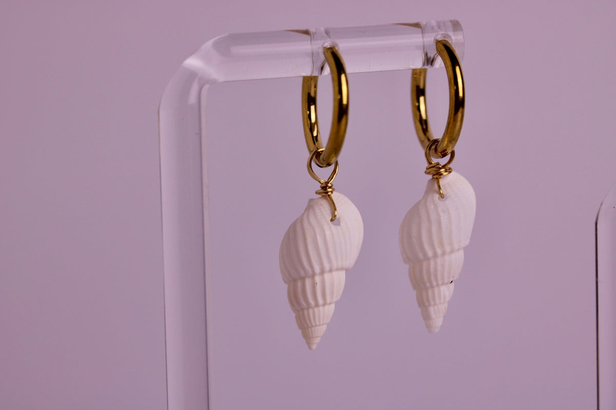 Mini Seashell Nellie Earrings