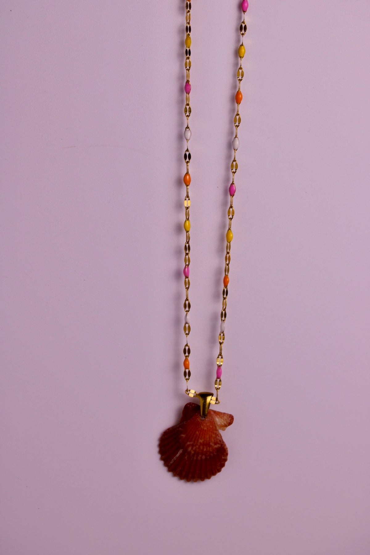 Rough Scallop Confetti Necklace
