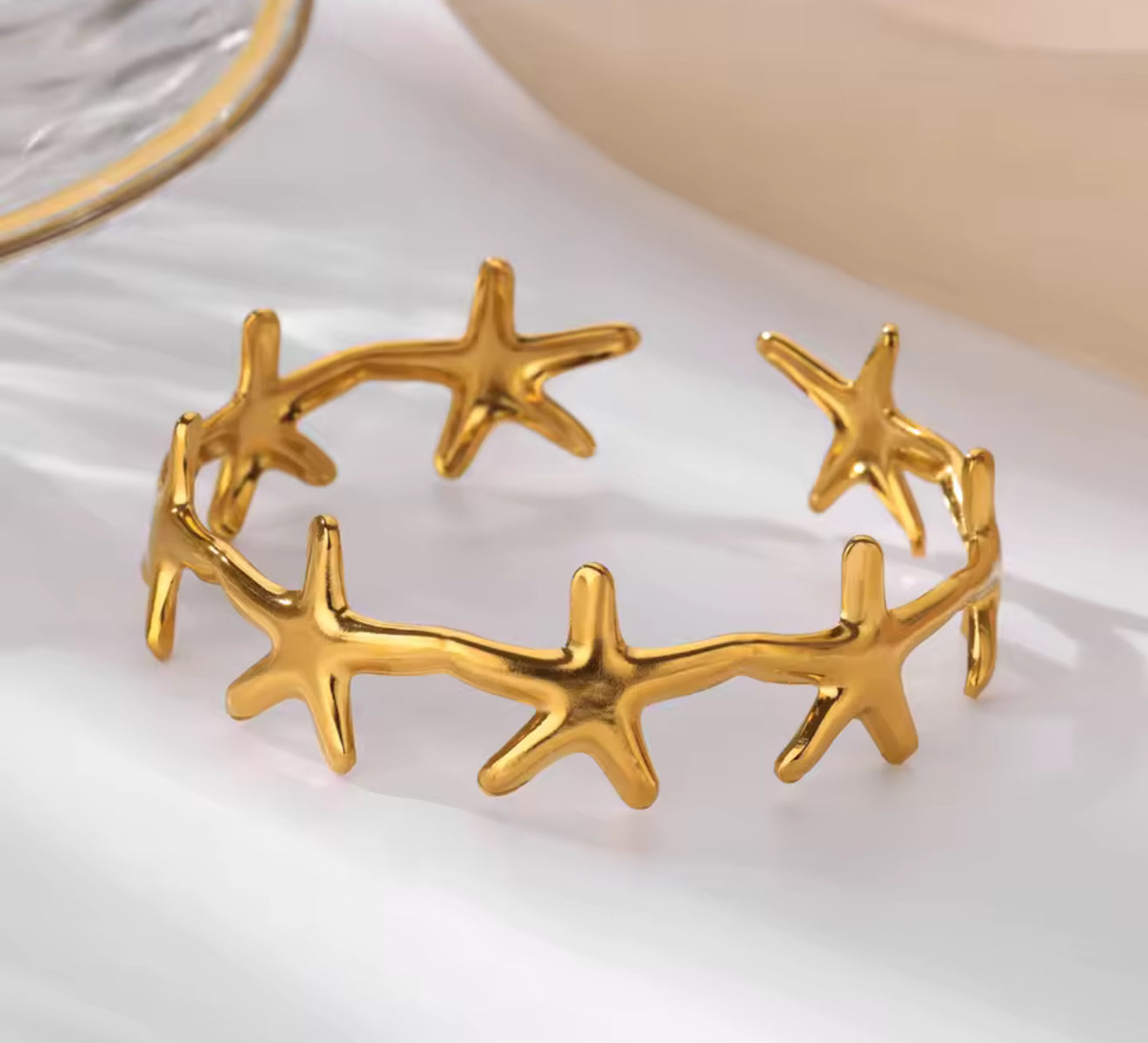Bold Starfish Bangle