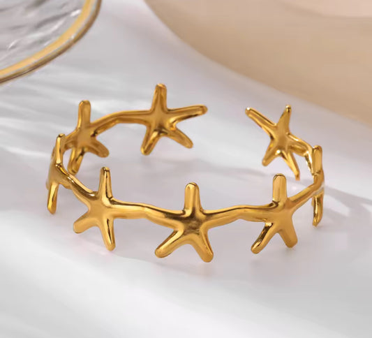 Bold Starfish Bangle