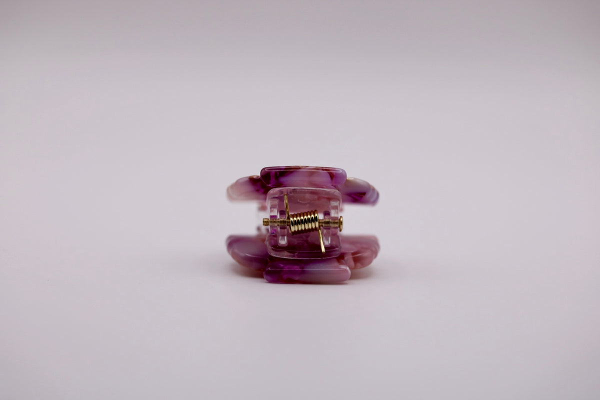 Mini Scallop Hair Clips in Various Colors