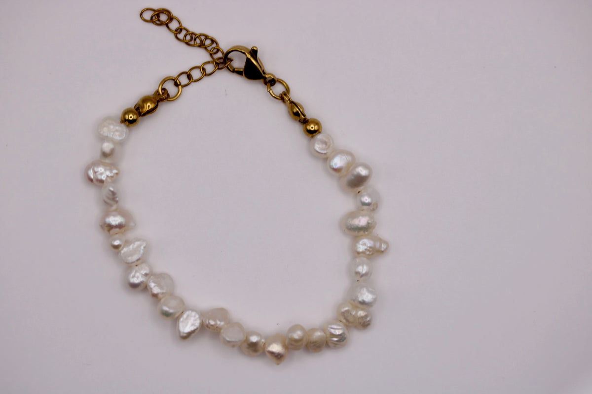 Asymmetrical Pearl Bracelets in Various Colors