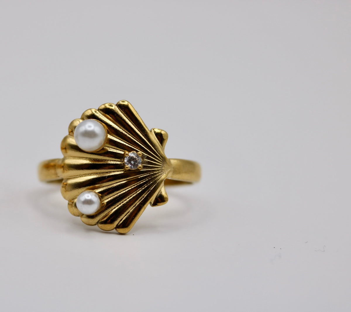 The Clio Ring