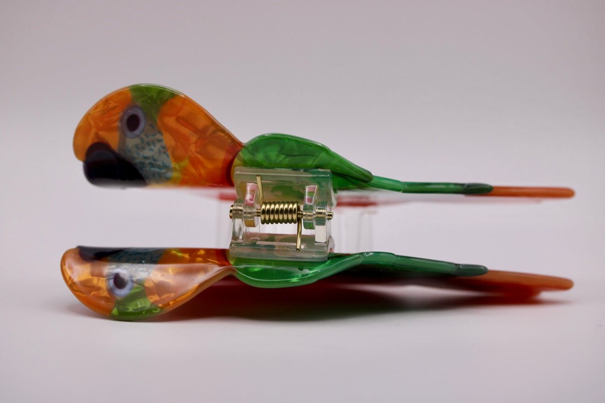 Polly Wants a Vacay Hair Clip