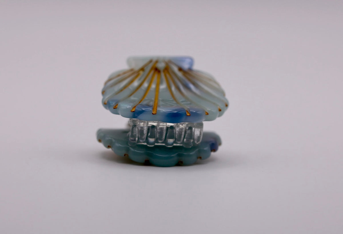 Mini Scallop Hair Clips in Various Colors