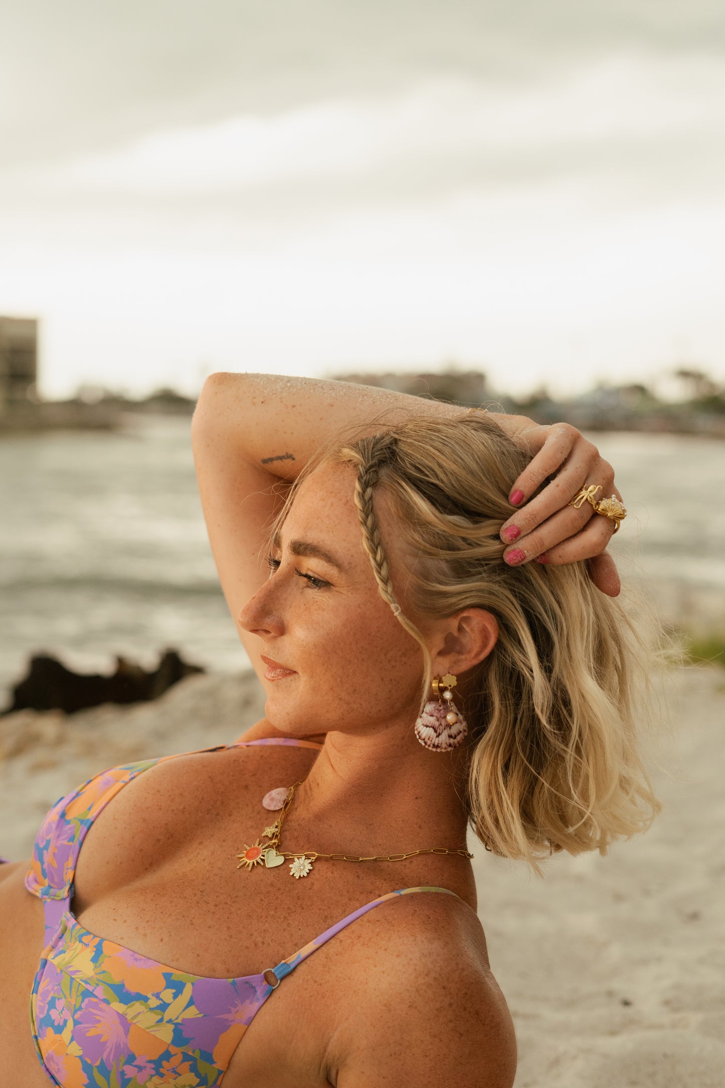 Salty Sydney Shell Hoops