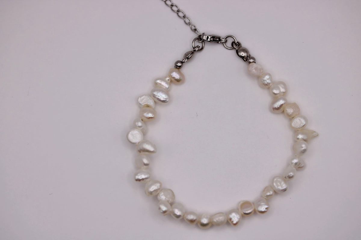 Asymmetrical Pearl Bracelets in Various Colors